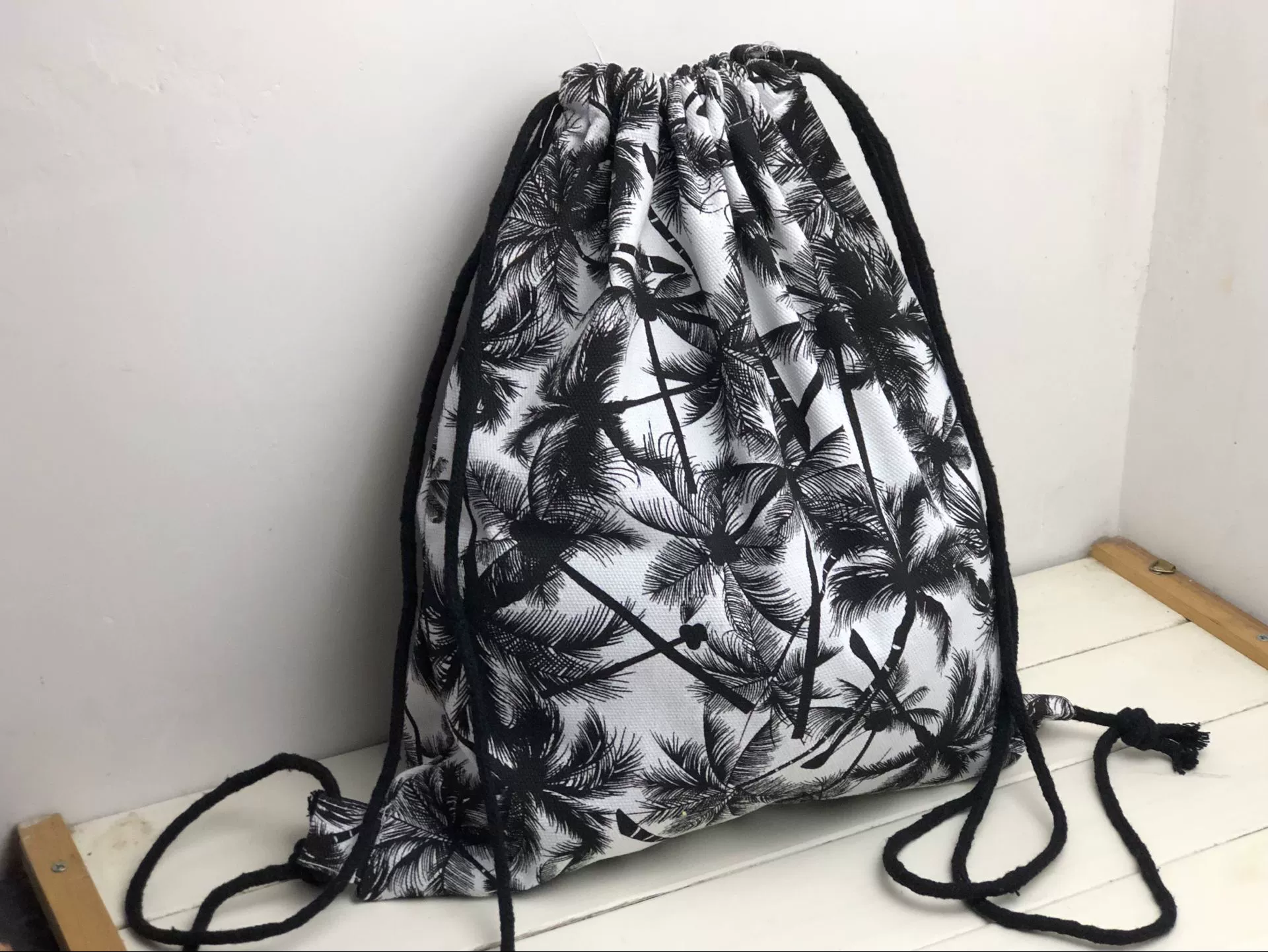 Drawstring Sports Backpack - Spacious Travel Bag for Basketball/Football, Worn on Shoulder