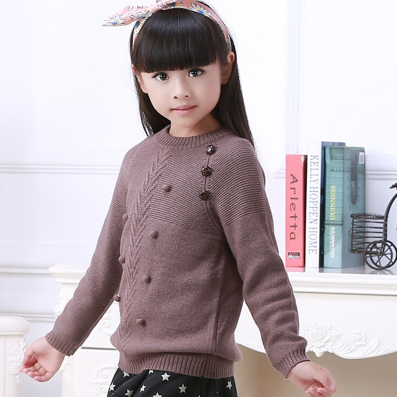 Autumn and winter new pattern Children's clothing T-shirts Oblique buckle knitting Solid sweater Primer Cardigan
