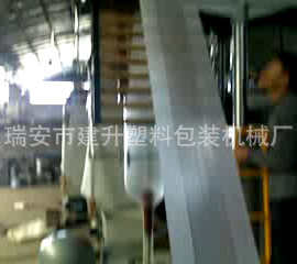吹膜机图片 吹膜机型号 吹膜机价格 高密度聚乙烯(HDPE)吹膜机
