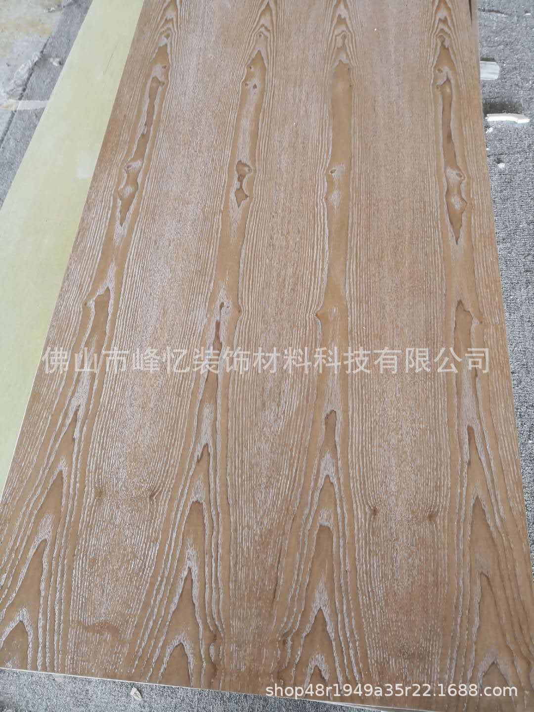 廠家直銷木飾面  護牆板  超長木飾面  擦白工藝板  酒店裝修板