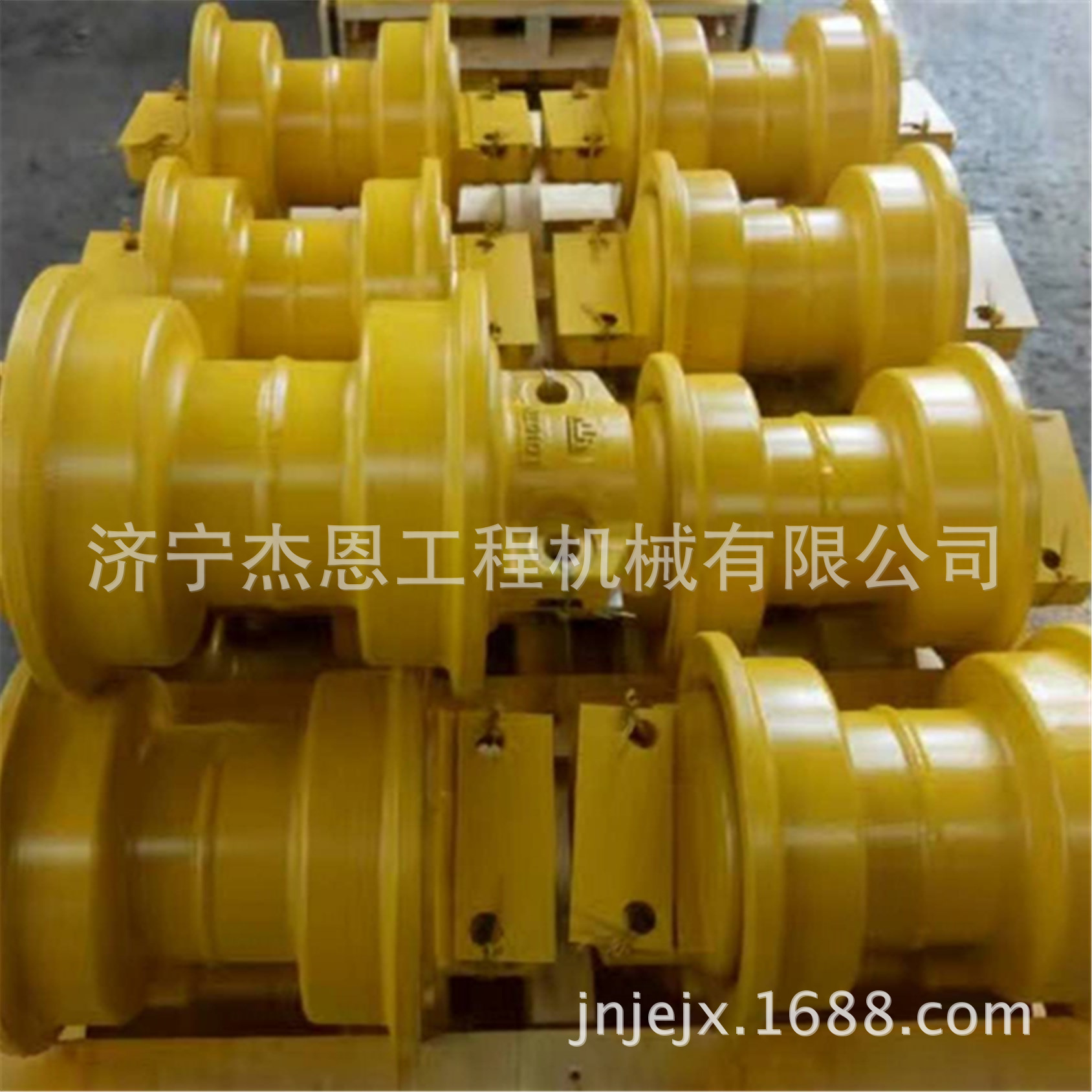 推土机支重轮 SD22推土机 单边支重轮 155-30-00124 山推原装