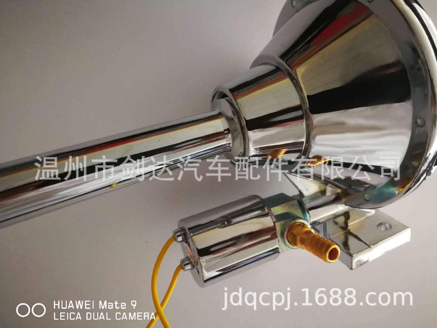 微信图片_201806291108291.jpg