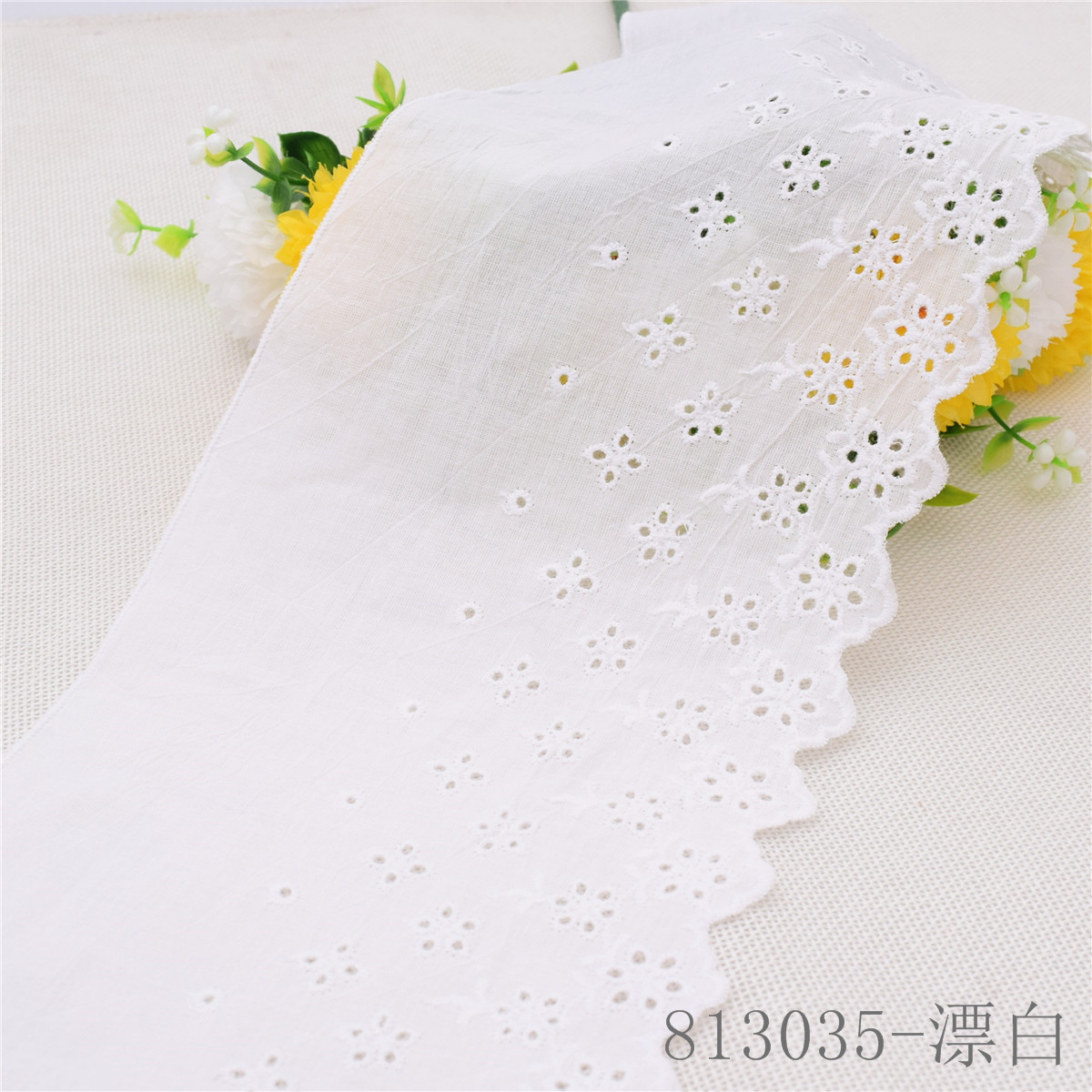 XY813035漂白裙子花边 刺绣全棉条码 棉布棉线花边 镂空大机绣花