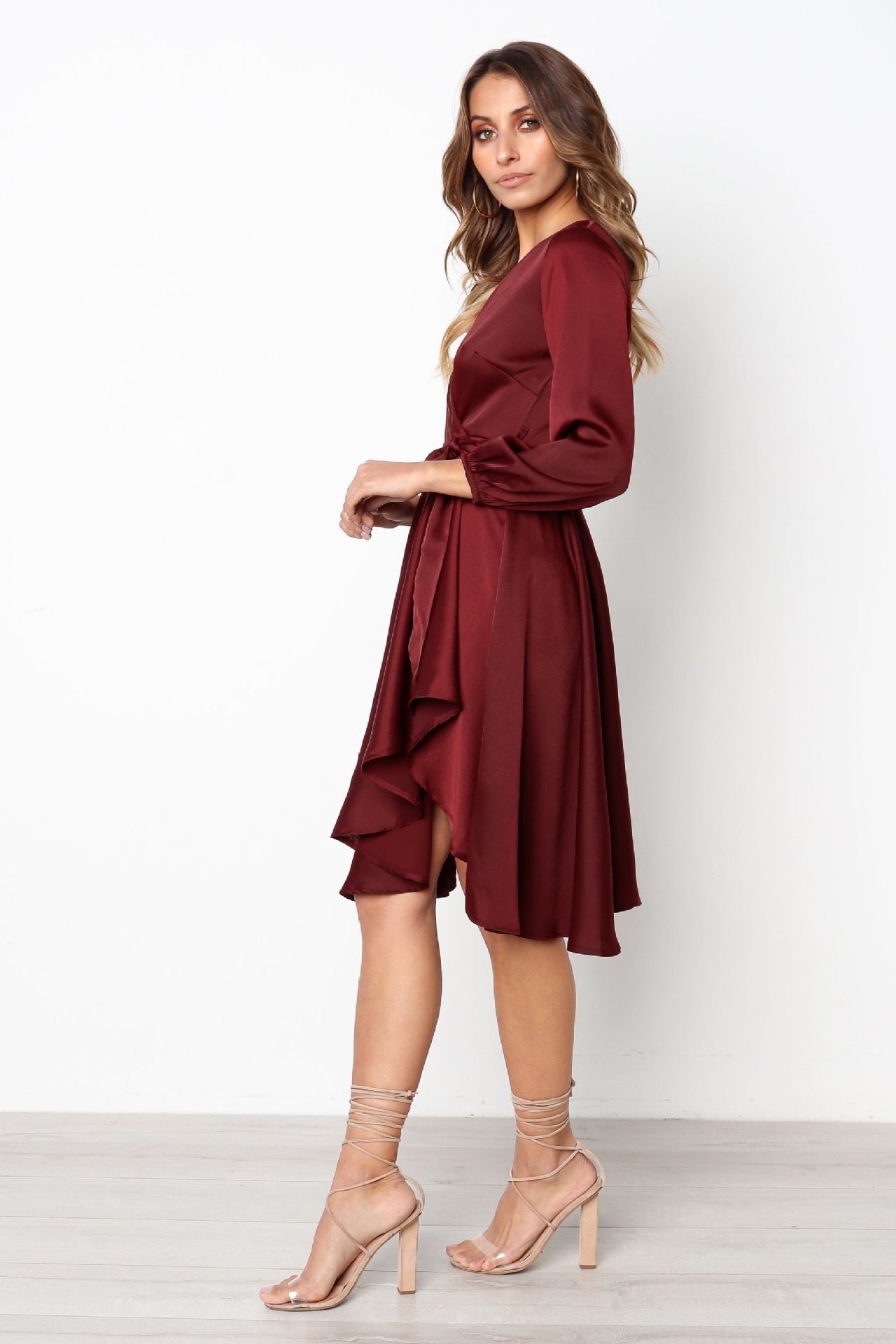 solid color V-neck long-sleeved lace-up midi dress NSYD35354