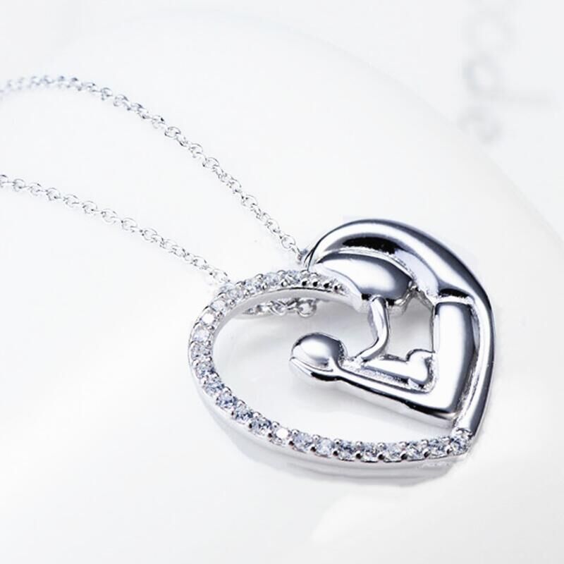 New Fashion Simple Love Pendant Mother&#39;s Day Necklace Wholesale display picture 5