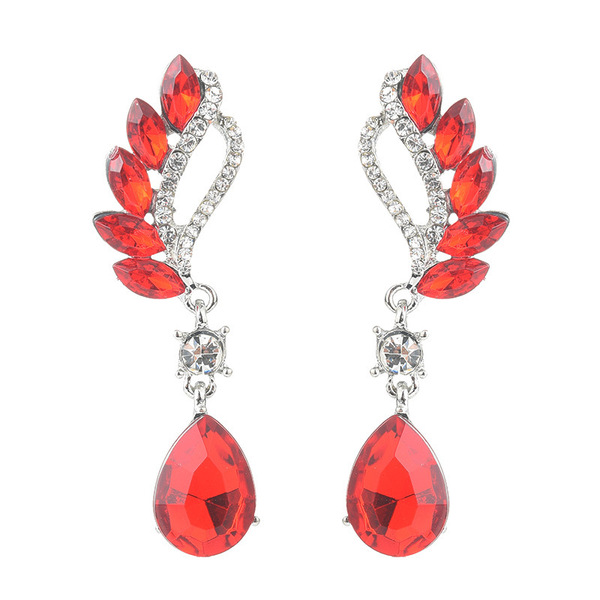 Elegant trend earrings drop-shaped