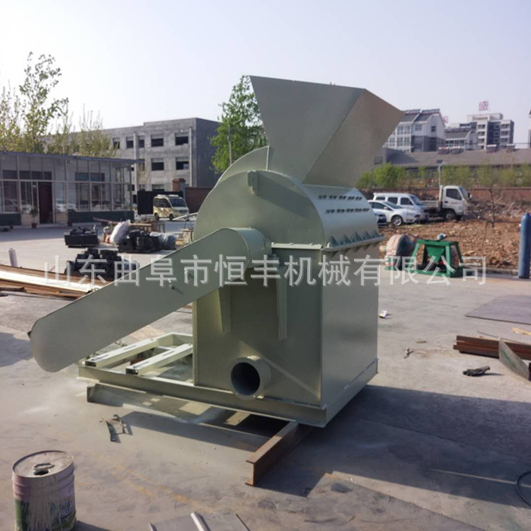 广西桉树枝叶粉碎机 锯末木材粉碎机 新型食用菌粉碎机