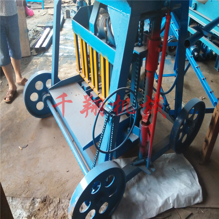 新型建材砖机设备