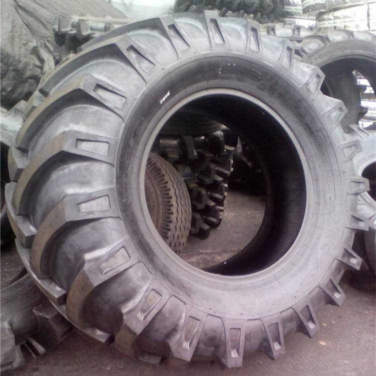 wholesale Tractor tyre 14.9-28 Herringbone 13.6-38 Tractor tire 10PR brand new wear-resisting Best Sellers