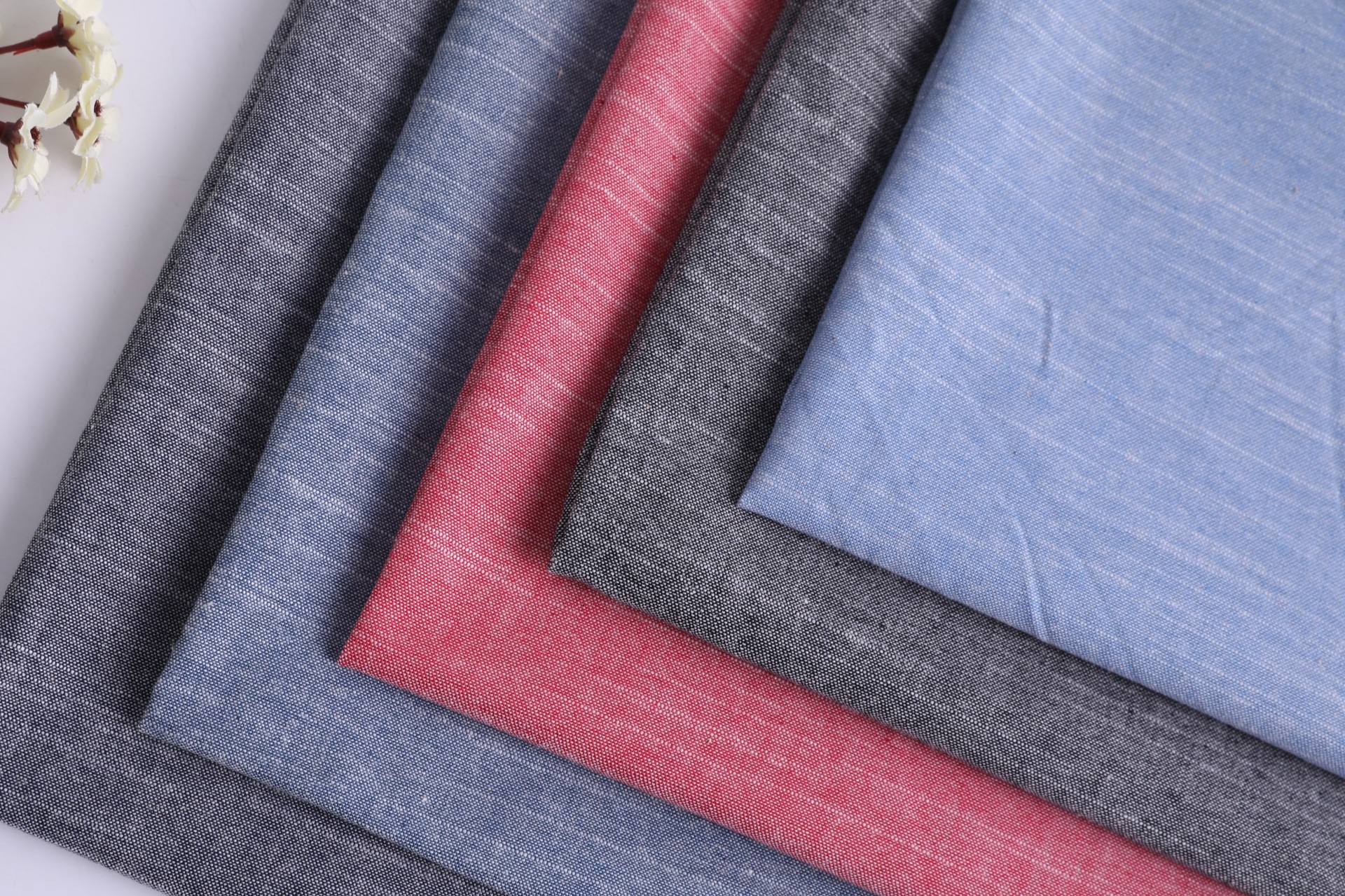 现货供应 全棉青年布 CVC牛津纺 衬衫面料 工装 休闲装等服装面料