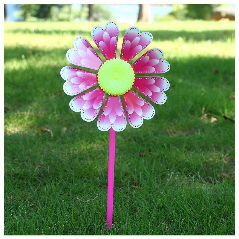 Children's traditional toys creative sunflower plastic drainage windmill stalls hot push sweep code gift