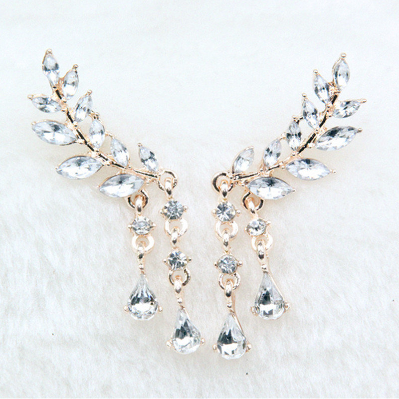 Retro Leaf Tassel Earrings Alloy Diamond-studded Crystal Earrings Wholesale display picture 6