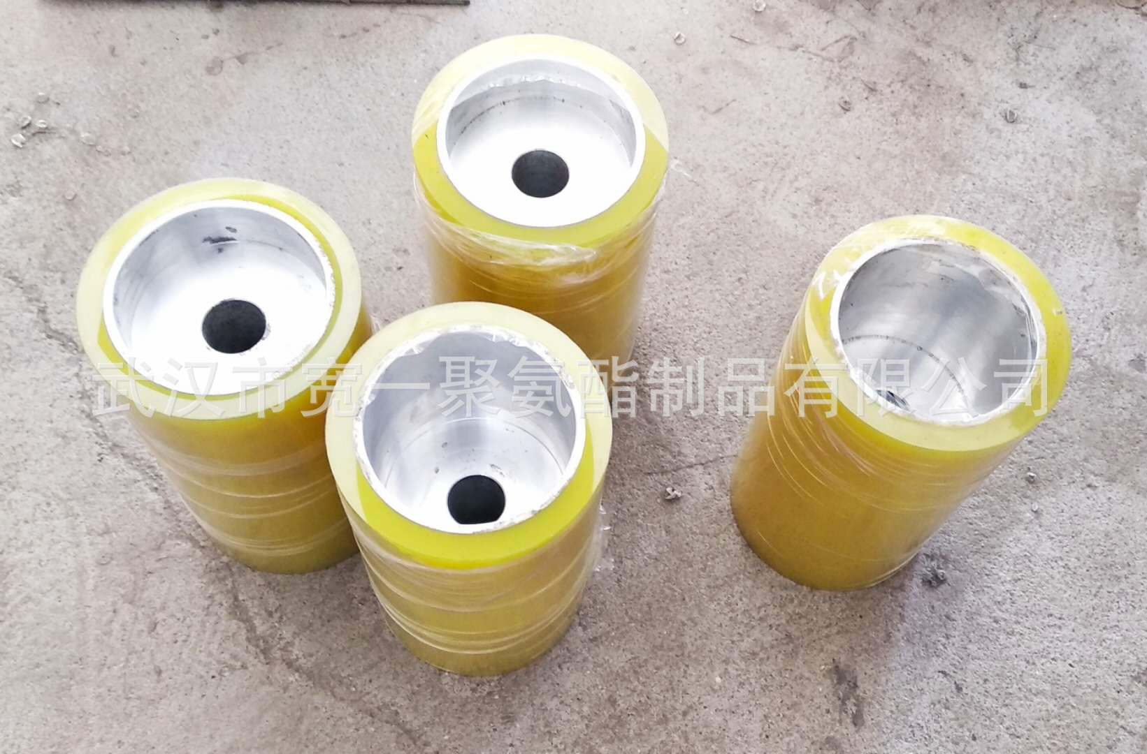 供应广西工业设备用橡胶滚轮加工包胶挂胶