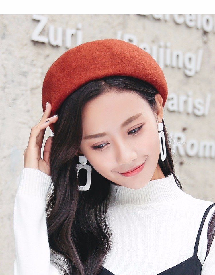 Women's Fashion Solid Color Sewing Eaveless Beret Hat display picture 4