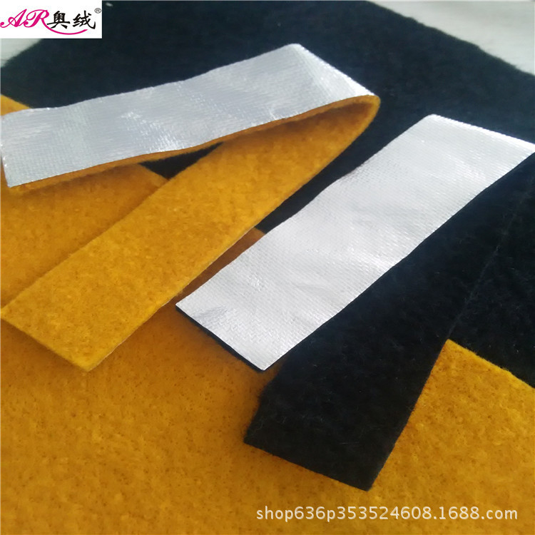 2493620947_854294044