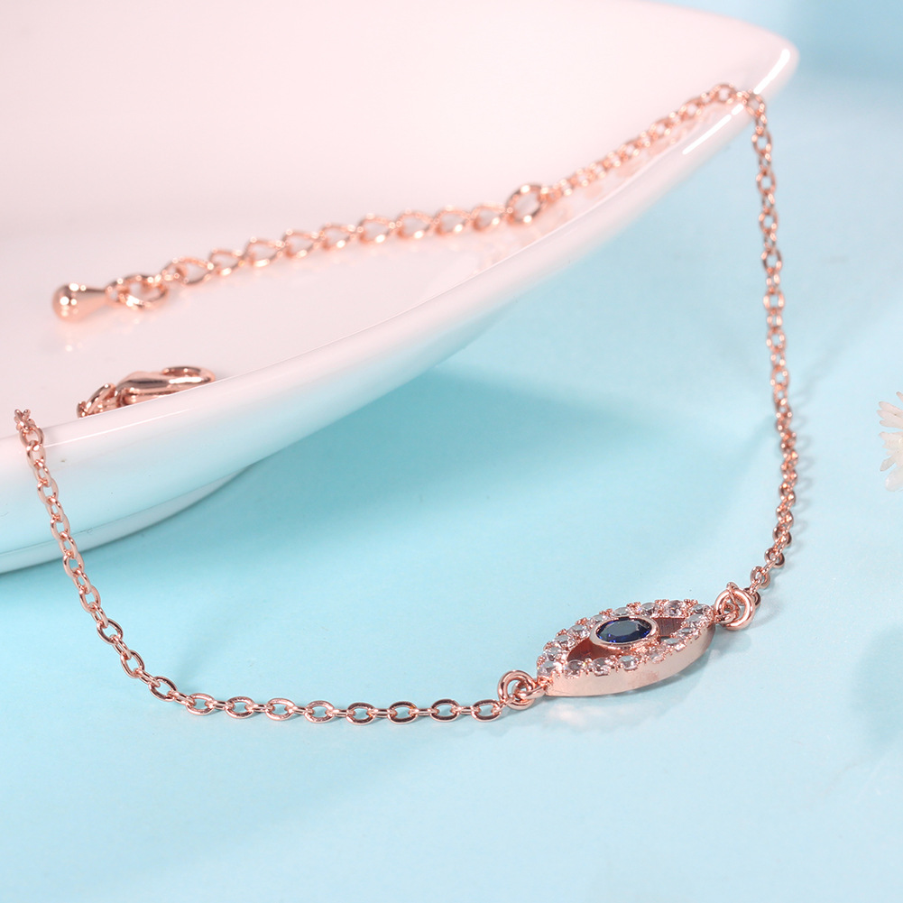 Lucky Evil Eye Red String Bracelet Protection Jewellery Minimalist_voghion.com