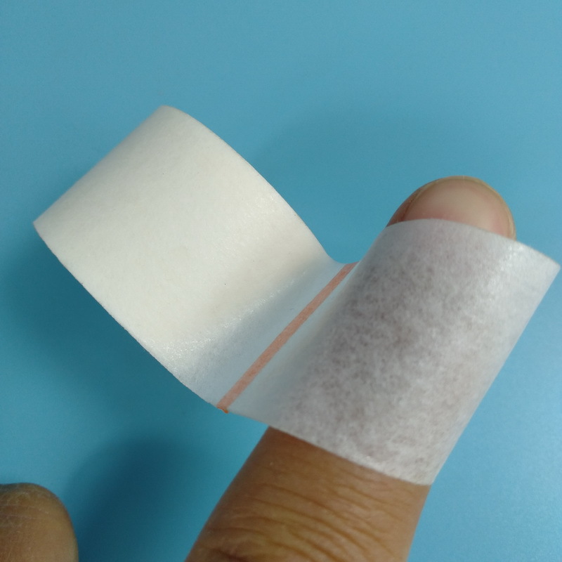 medical Non-woven fabric Base ventilation Paper quality adhesive tape Plaster Paper tape 2.5 Cm long tape 910 centimeter