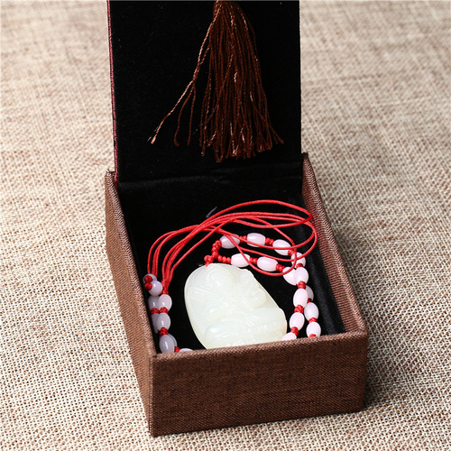 Bracelet box jewelry packaging box red scripture tassel pendant jewelry packaging sponge cushion gift box manufacturer wholesale