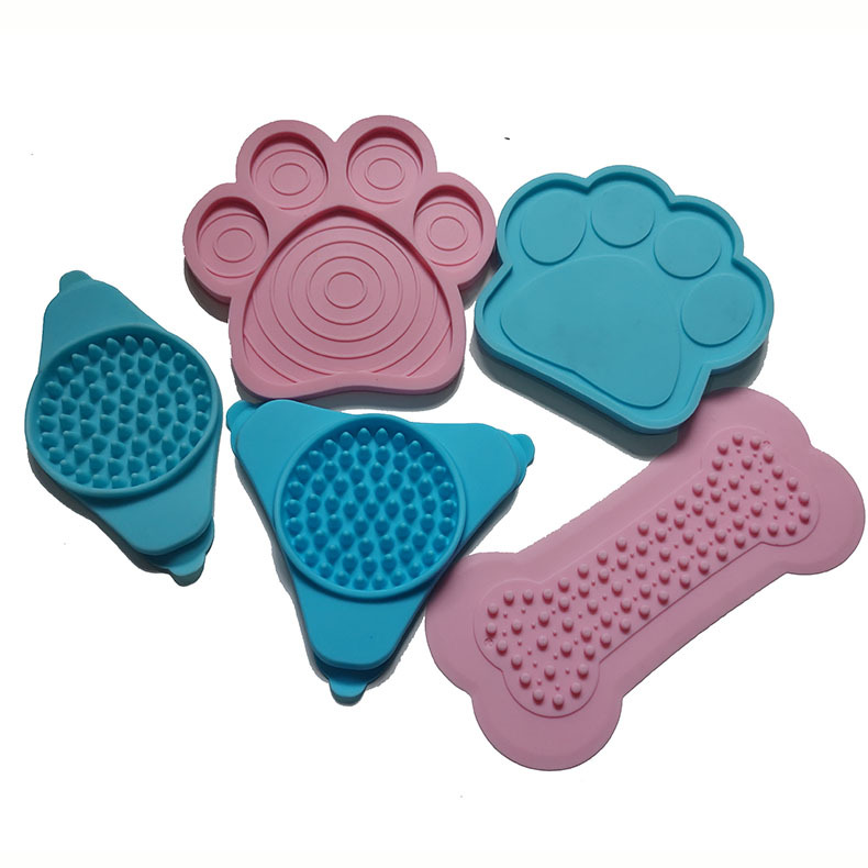 跨境硅胶宠物用品狗狗洗澡固定吸盘碗缓慢进食分散注意洗澡神器|ru