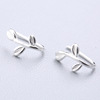 Universal earrings, silver needle, simple and elegant design, silver 925 sample