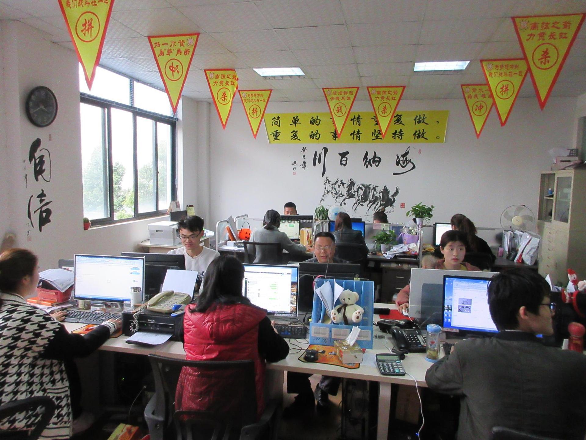 TB2fhrddQ9WBuNjSspeXXaz5VXa_!!