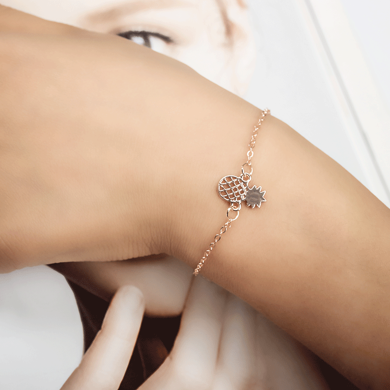 Cute Cutout Three-dimensional Pineapple Alloy Ladies Fruit Bracelet Anklet display picture 4