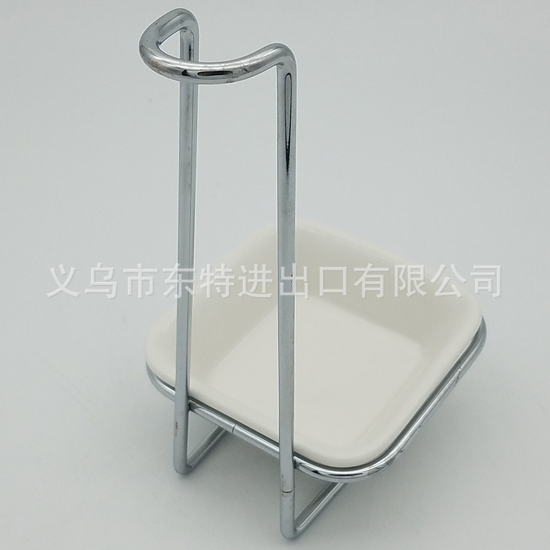 Factory direct sales of iron wire soup spoon racks, ceramic bowls, hot pot spoon racks, household soup spoon racks, facing away from ceramic spoon racks detail image 12