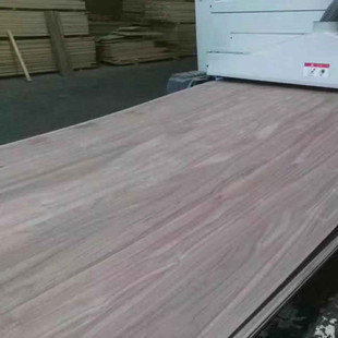 �S��ֱ�N �ں���ľֱƴ�� 3mm ����ľ����� ��ľƬ�����ں���