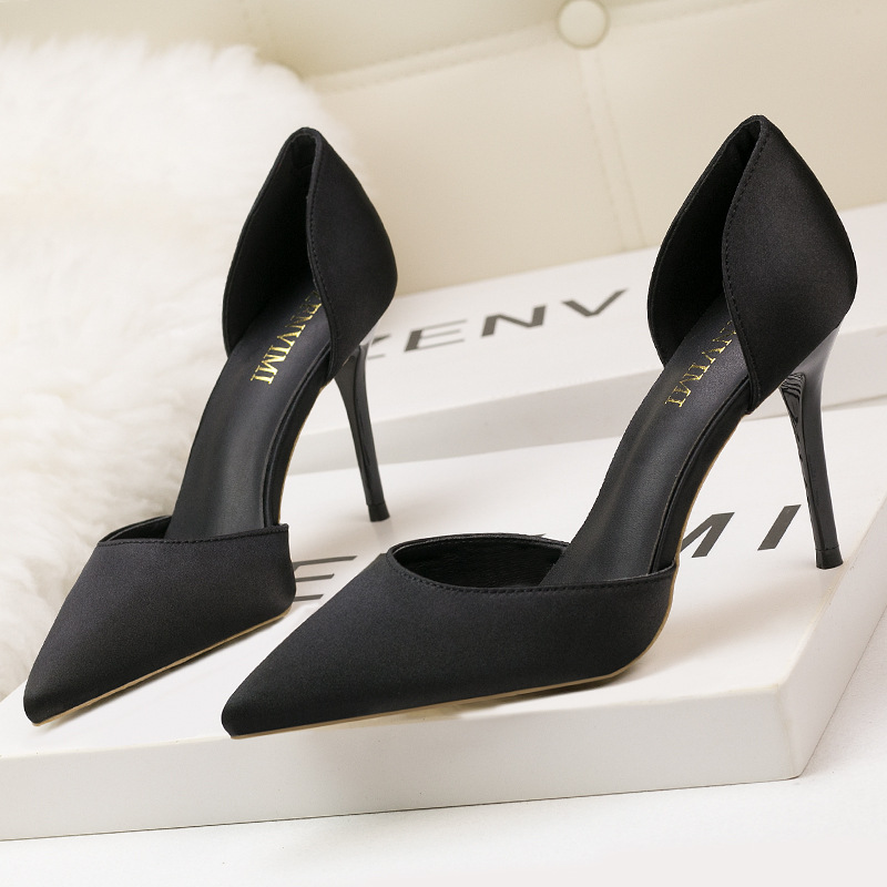 6289-10 Korean fashion, elegant, pure color shoes, high heel shoes, high heels and silk hollow hollowed sandals.