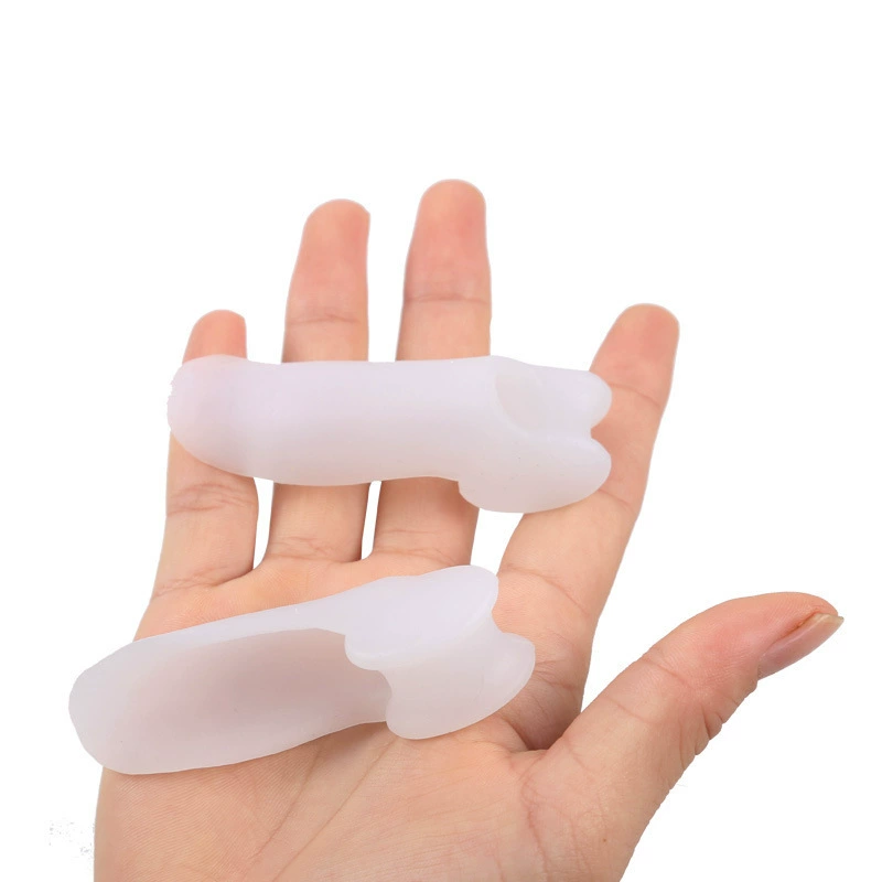 Toe corrector SEBS small‑toe separator, soft gel foot pad for bunion/hammer‑toe relief, white