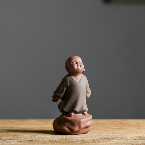 Chinese Zen creative purple sand ceramic monk car decoration ornaments cute little novice tea pet ornaments