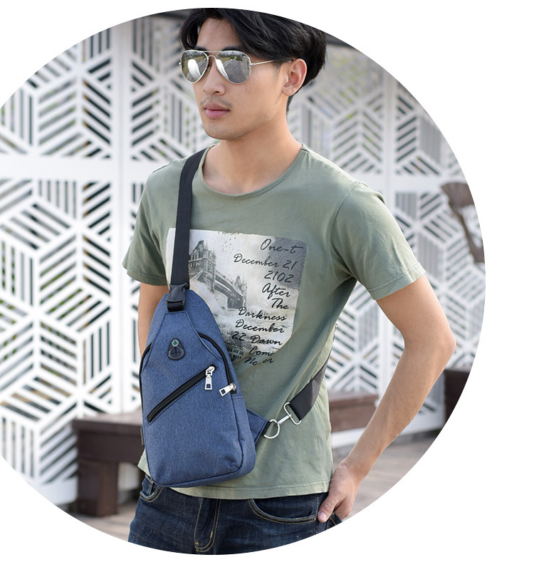 Solid-color men's USB chest bag, Oxford fabric outdoor sports bag, Korean-style casual single-shoulder crossbody small bag in stock for wholesale undefined