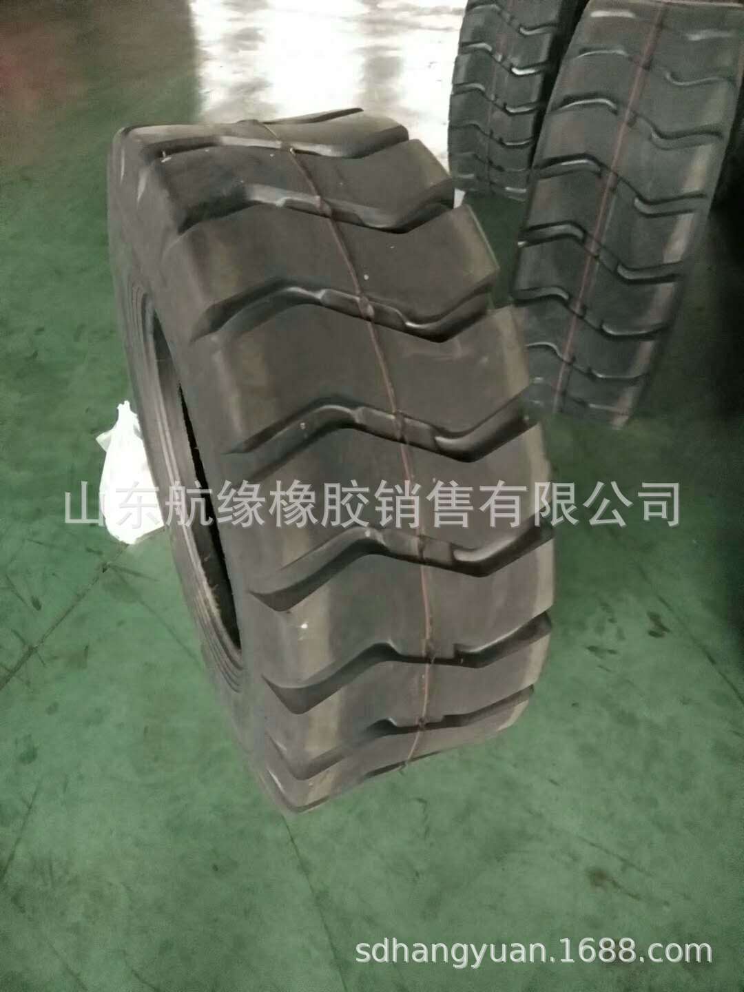 现货销售 750-16 825-16 铲车工程轮胎加强耐磨装载机工矿轮胎