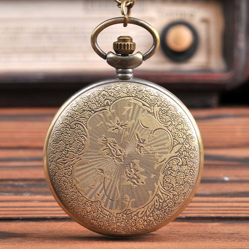 Classic Cross-border Retro Tractor Case Quartz Watch Accessory, Large Quartz Watch 9006