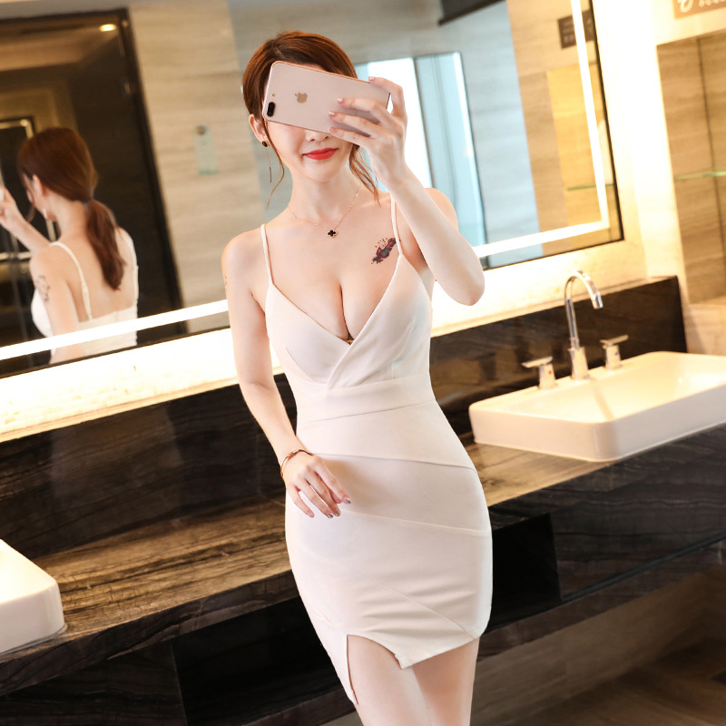 (Mới) Mã G9073 Giá 750K: Áo Hai Dây Nữ Dotdc Sexy Gợi Cảm Sexy Trễ Ngực Hai Dây Hở Vai Thời Trang Nữ Chất Liệu G02 Sản Phẩm Mới, (Miễn Phí Vận Chuyển Toàn Quốc).