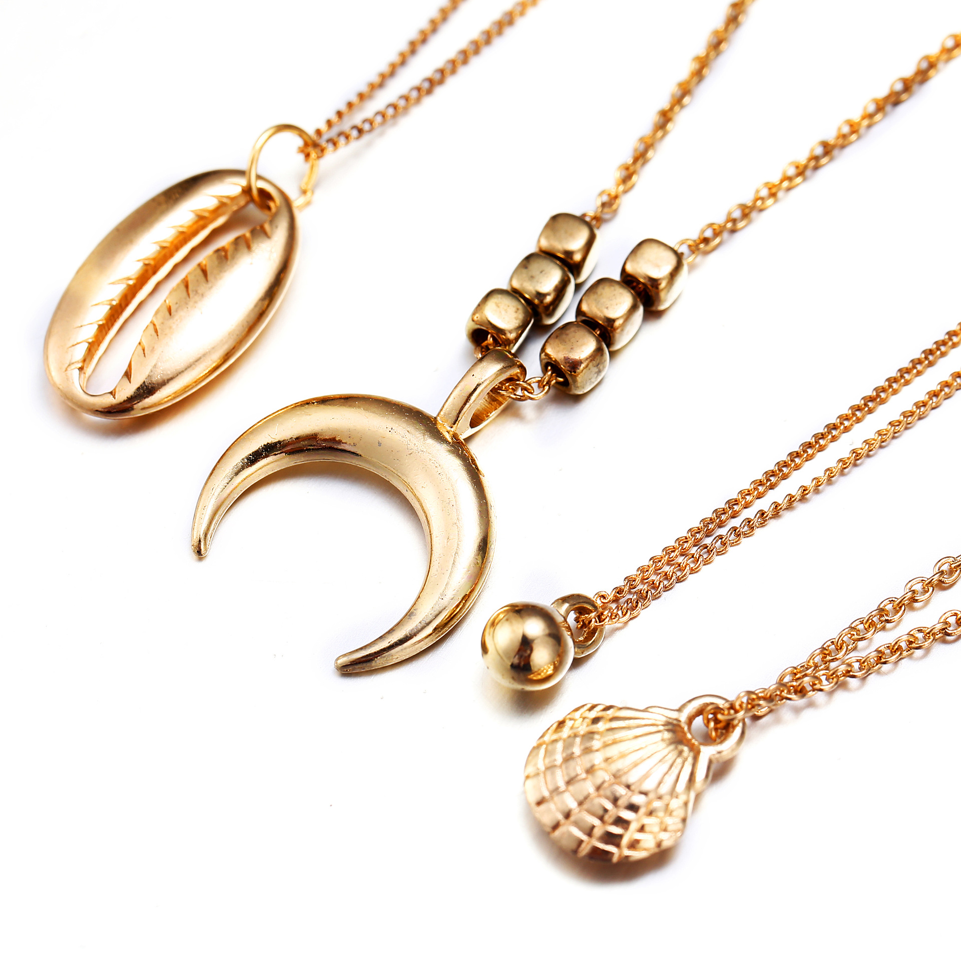 Fashion Multi-layer Moon Conch Pendant Necklace display picture 8