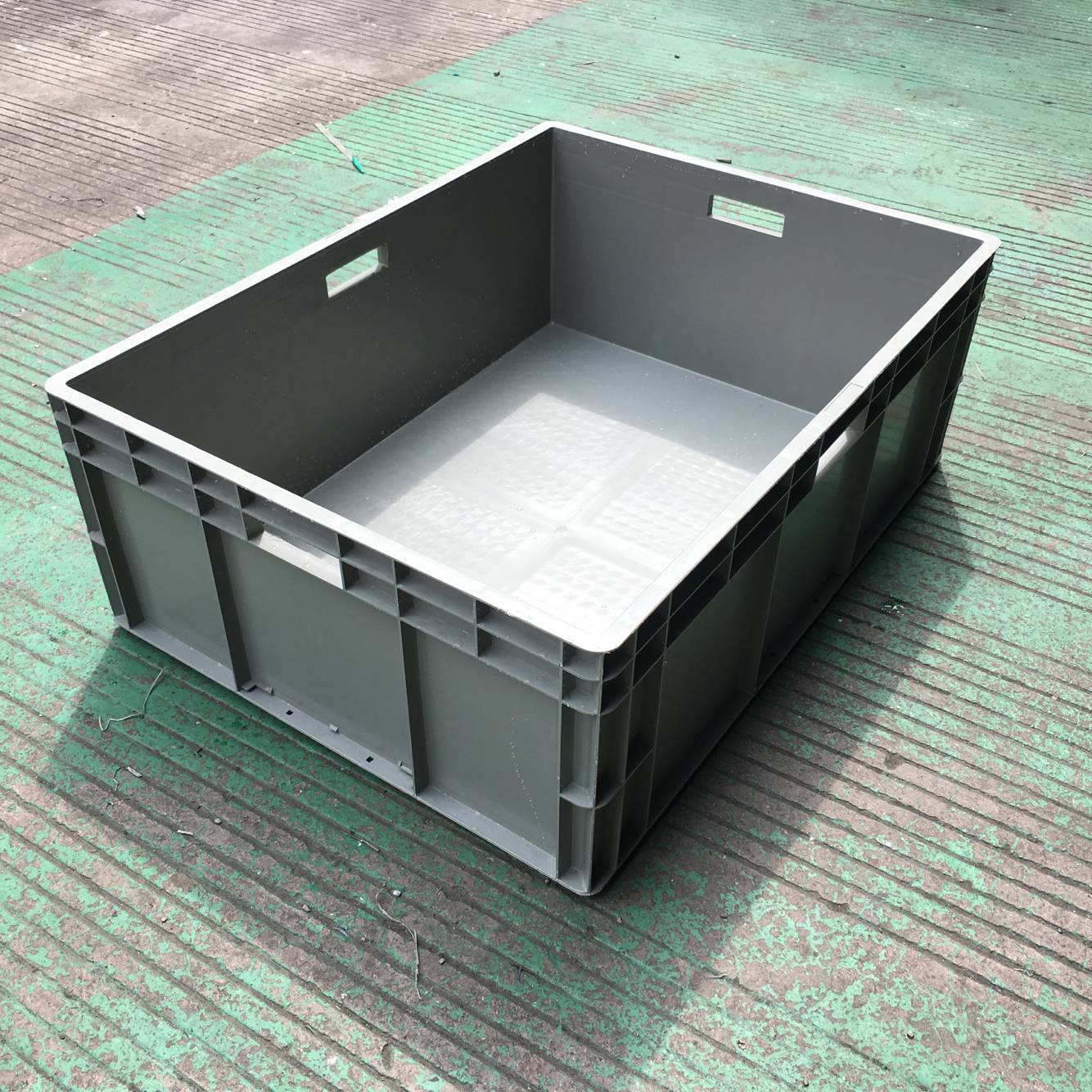 供应EU8628加强底物流箱 800*600*280塑料箱 苏州无锡周转箱