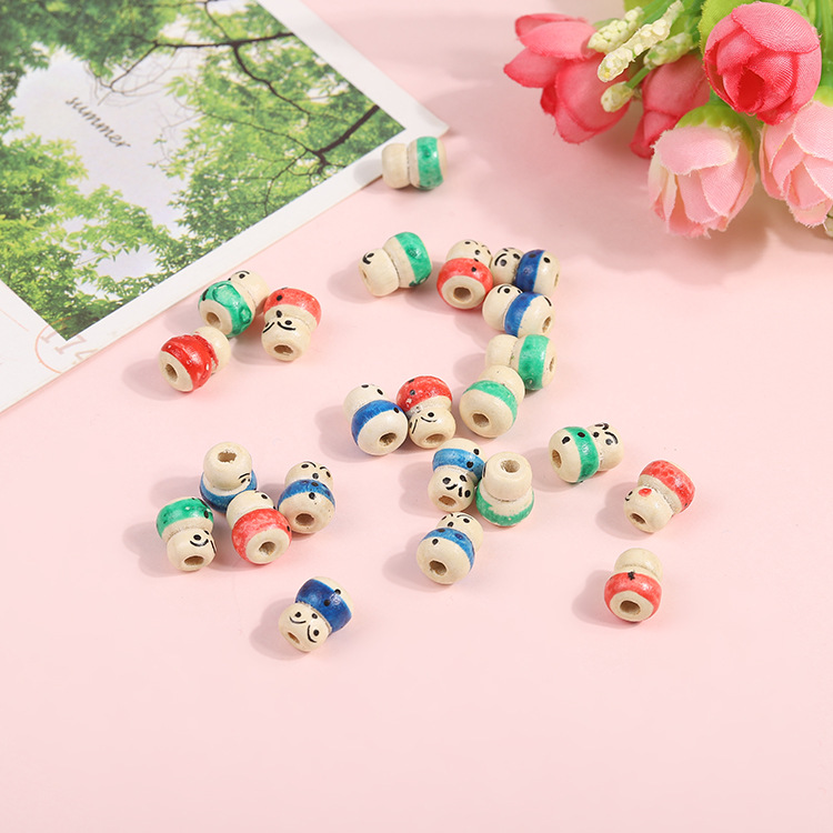 手工雕刻饰品 创意可爱抛光木质娃娃挂件配饰批发 钥匙包包挂件