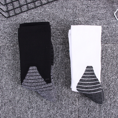 New Dragon Head Knit Tall Elite Basketball Socks with Arbitrary Ribbing and Interlocking Sport Socks, Thick Socks, Drop Ship One Piece