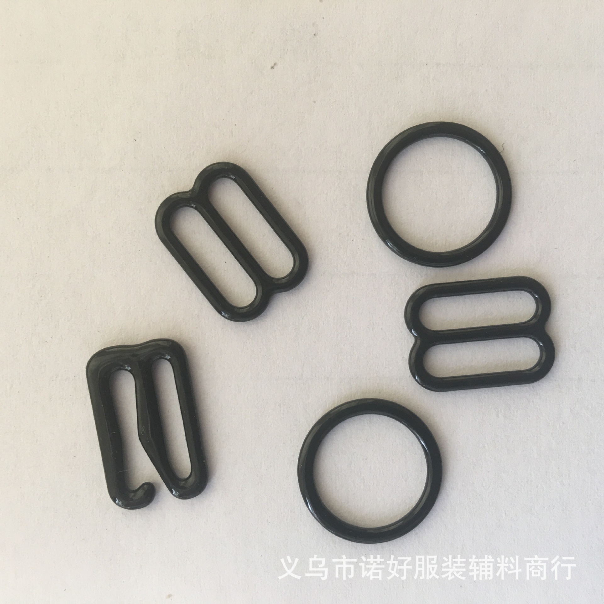 供应优质透明文胸扣、八字扣、隐形扣尼龙塑料扣