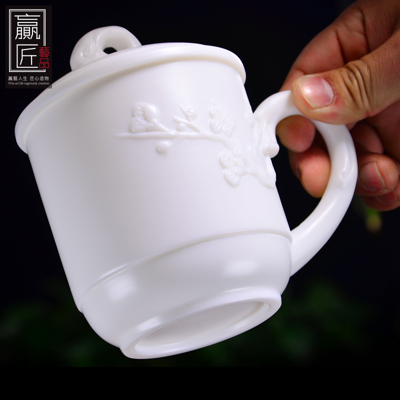 Winjiang Dehua famoso maestro hecho a mano de cerámica Oficina taza Jade porcelana Plain Plum Blossom agua personal regalo apoyo