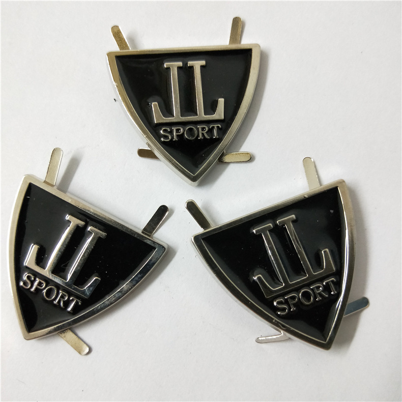 插脚手缝定制logo鞋扣金属商标 裤耳拉攀挂牌 箱包铭牌 家具标牌