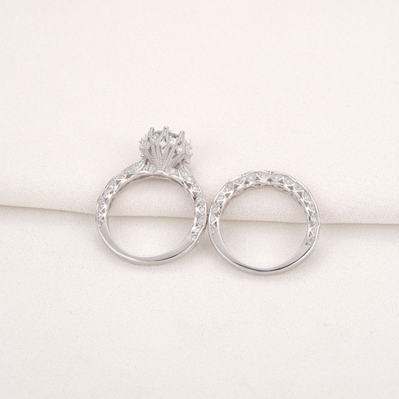 Fashion Diamond Round Inlaid Zircon Alloy Double Layer Ring Wholesale display picture 4