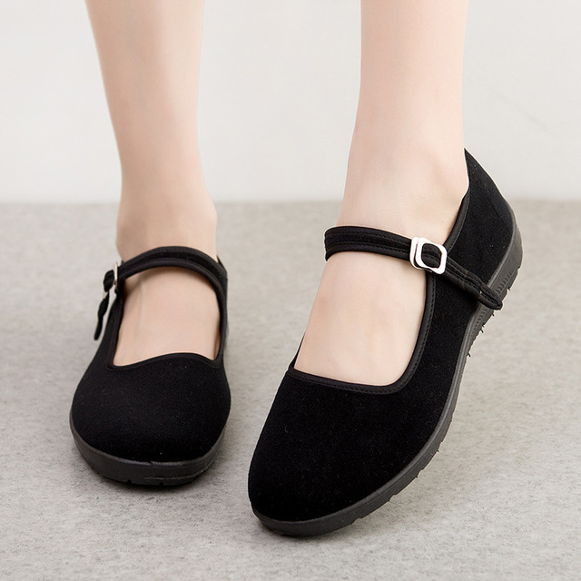 Bán buôn giày vải Bắc Kinh cũ Giày của phụ nữ giày đen nghi thức phẳng giày chống trượt y tá làm việc giày một thế hệ Giày nữ