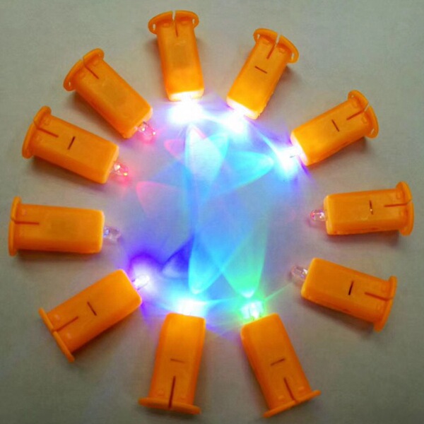 Electronic realistic children's candle