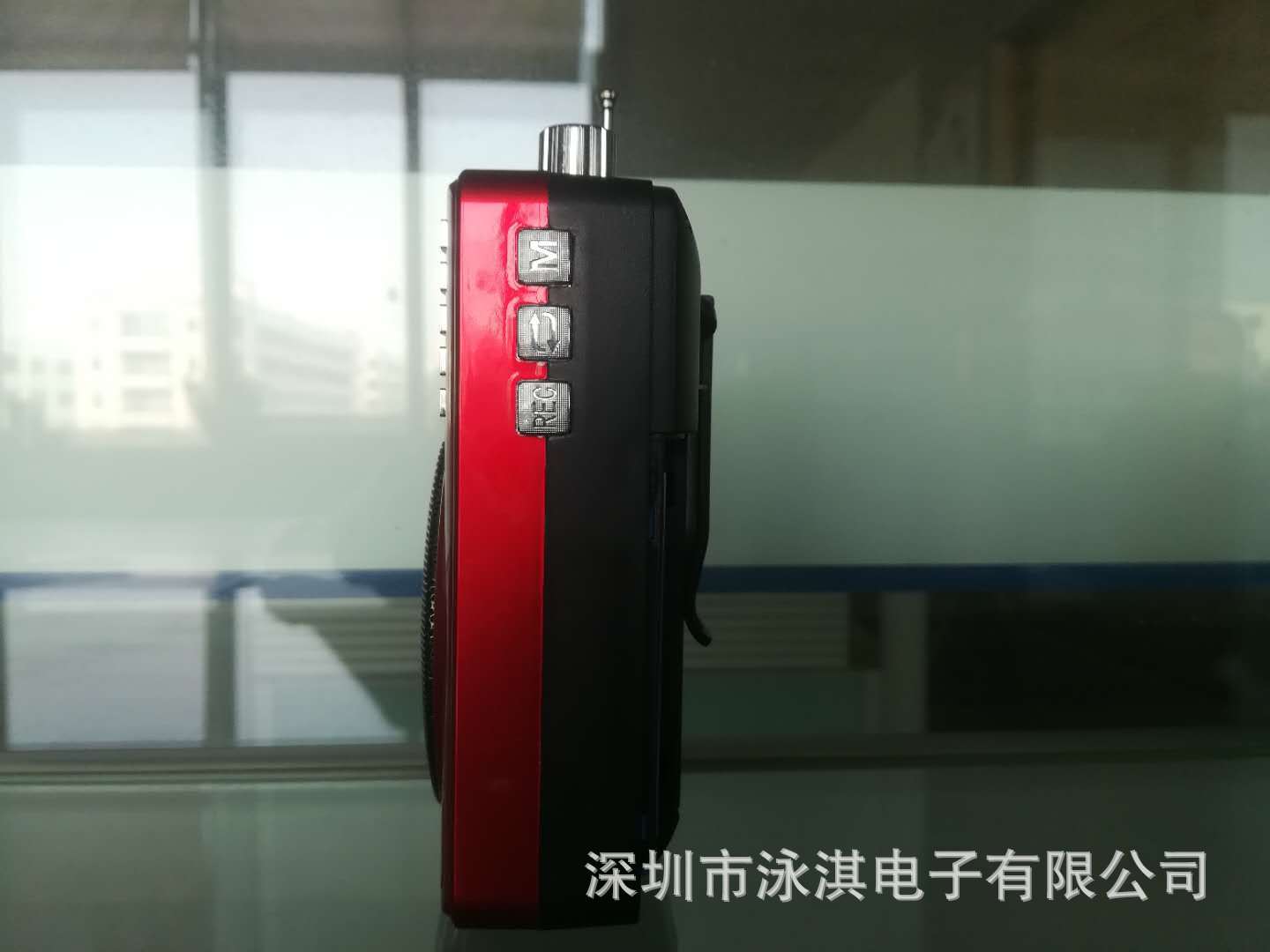 K208 侧边.jpg