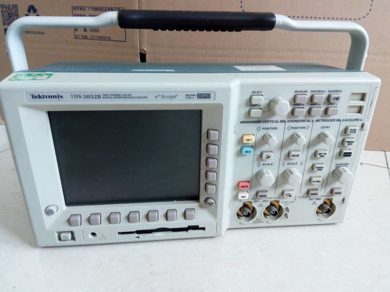 出售新到货 TDS3052B数字示波器  便宜甩卖美国泰克P6139A二条