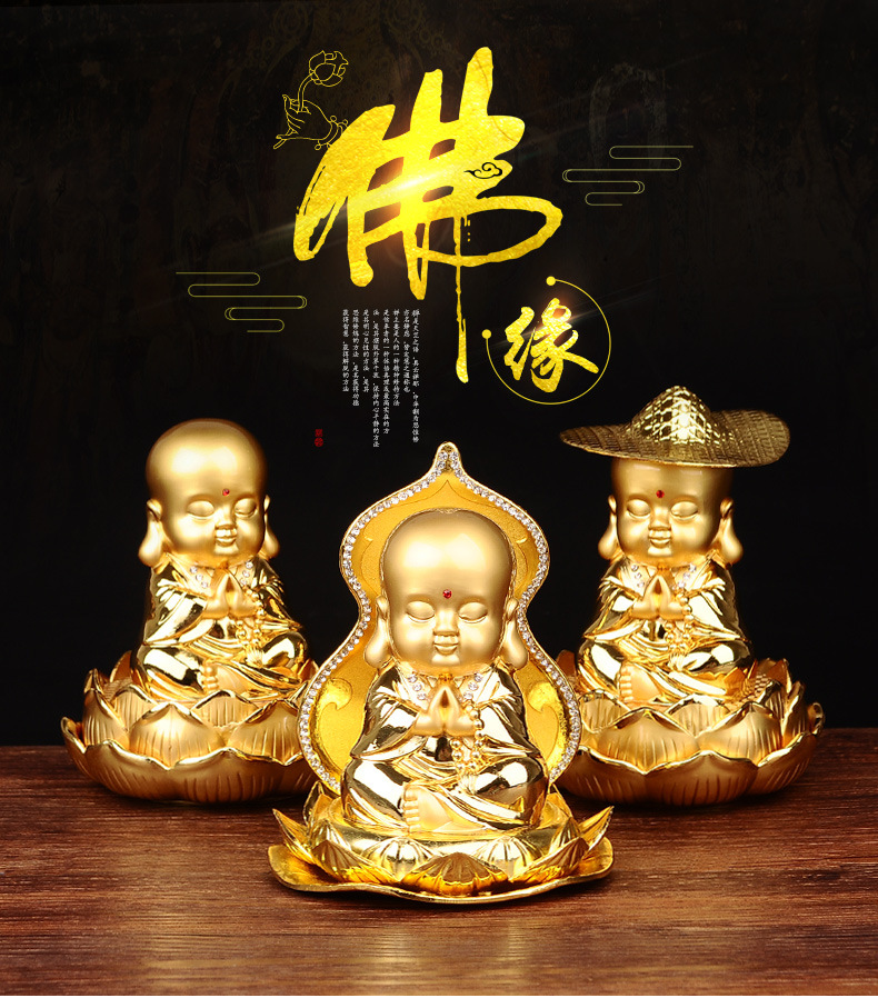 新款創意汽車飾品 車載家用鋅合金草帽小和尚香水座合金擺件批發