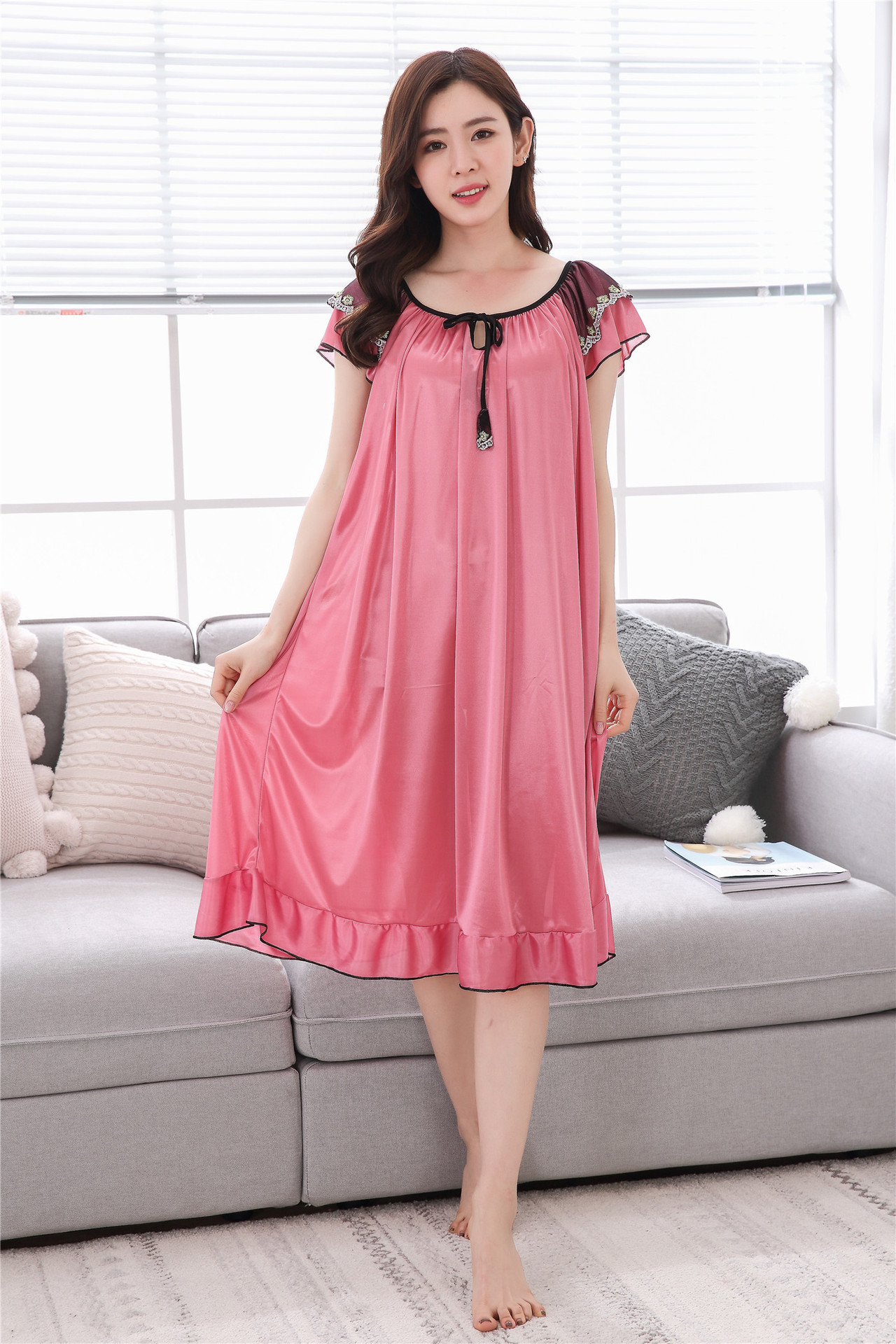 Simple Sexy  Solid Color Short Sleeves Ice Silk Polyester Long Pajamas display picture 2