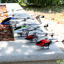 批发 3.5通遥控飞机 无人机儿童玩具模型耐摔充电直升飞机礼物